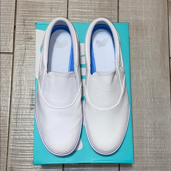 NIKE SB Sneakers Hat Charge Slip On White SnapBack - Picture 7 of 11